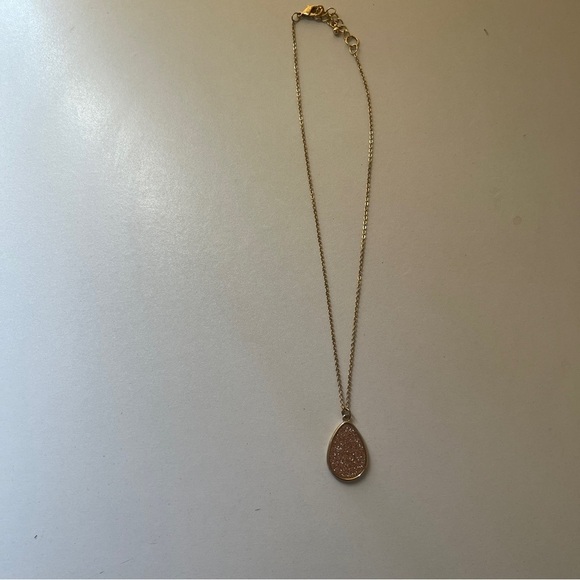 Anthropologie Valentine necklace Women Simple Water-drop Shape Pink Gold - Picture 3 of 6